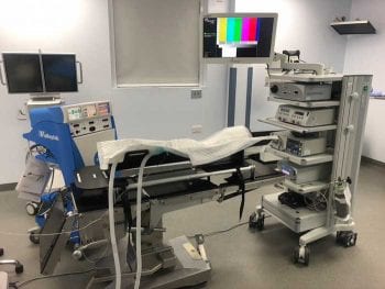 Figure 1. Typical room setup for a laparoscopic ovariectomy.